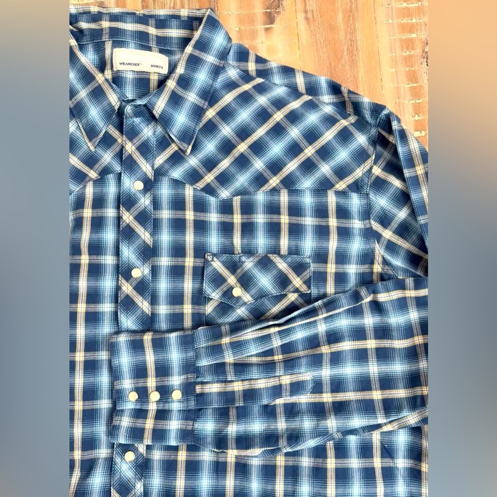 Wrangler Wrancher Men's Pearl snap western button up shirt